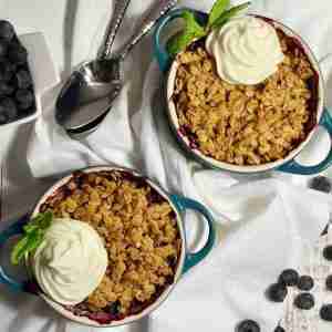 Healthy Blueberry Crumble Topping