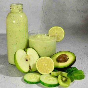Everything Green Smoothie with Cashew Milk